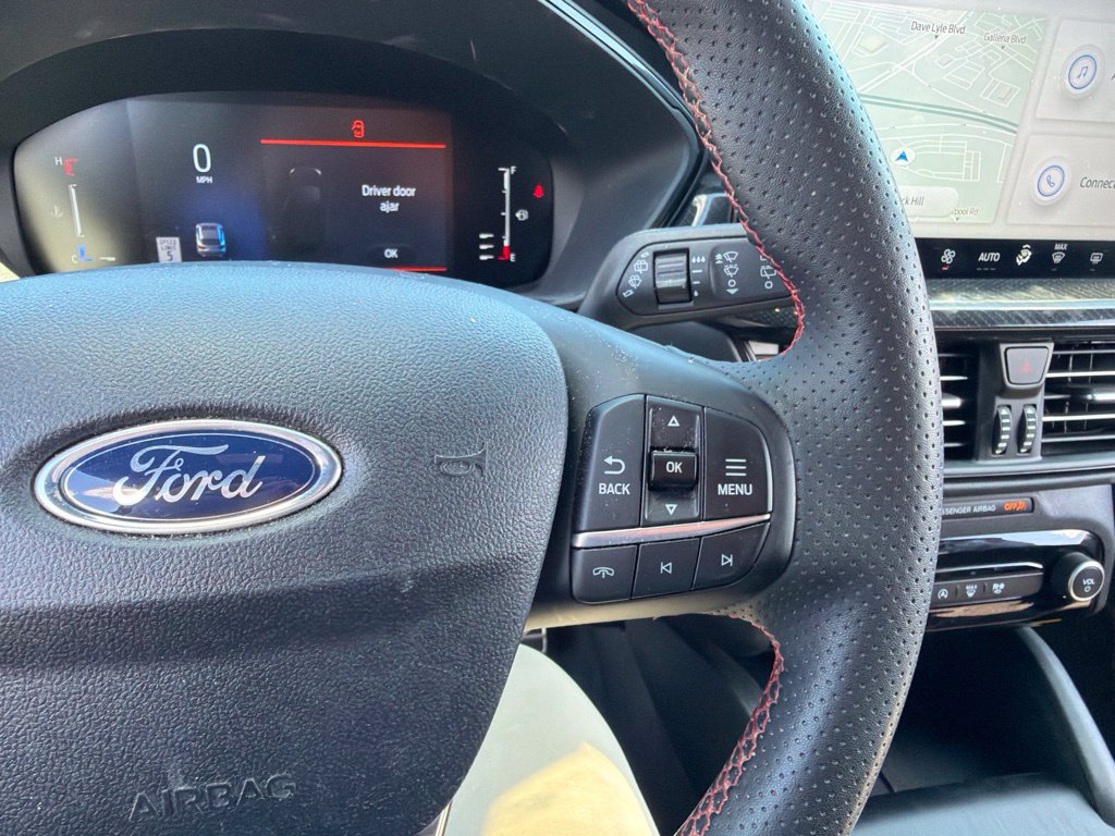 Used 2023 Ford Escape ST-Line w/ Tech Pack #1 FWD image 6