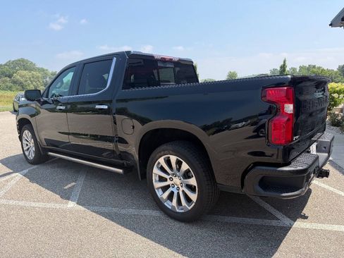 Used 2020 Chevrolet Silverado 1500 High Country AWD/4WD image 4