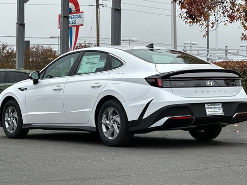 New 2026 Hyundai Sonata SE image 6