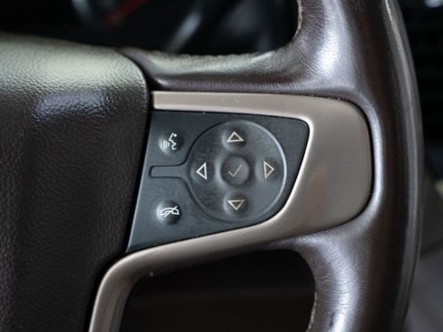 Used 2017 GMC Yukon XL Denali w/ Open Road Package image 17