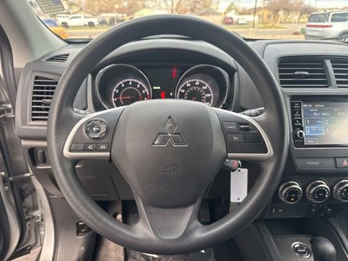 Used 2022 Mitsubishi Outlander Sport ES image 13