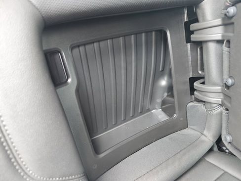 Used 2024 GMC Sierra 1500 SLT w/ SLT Premium Plus Package image 23