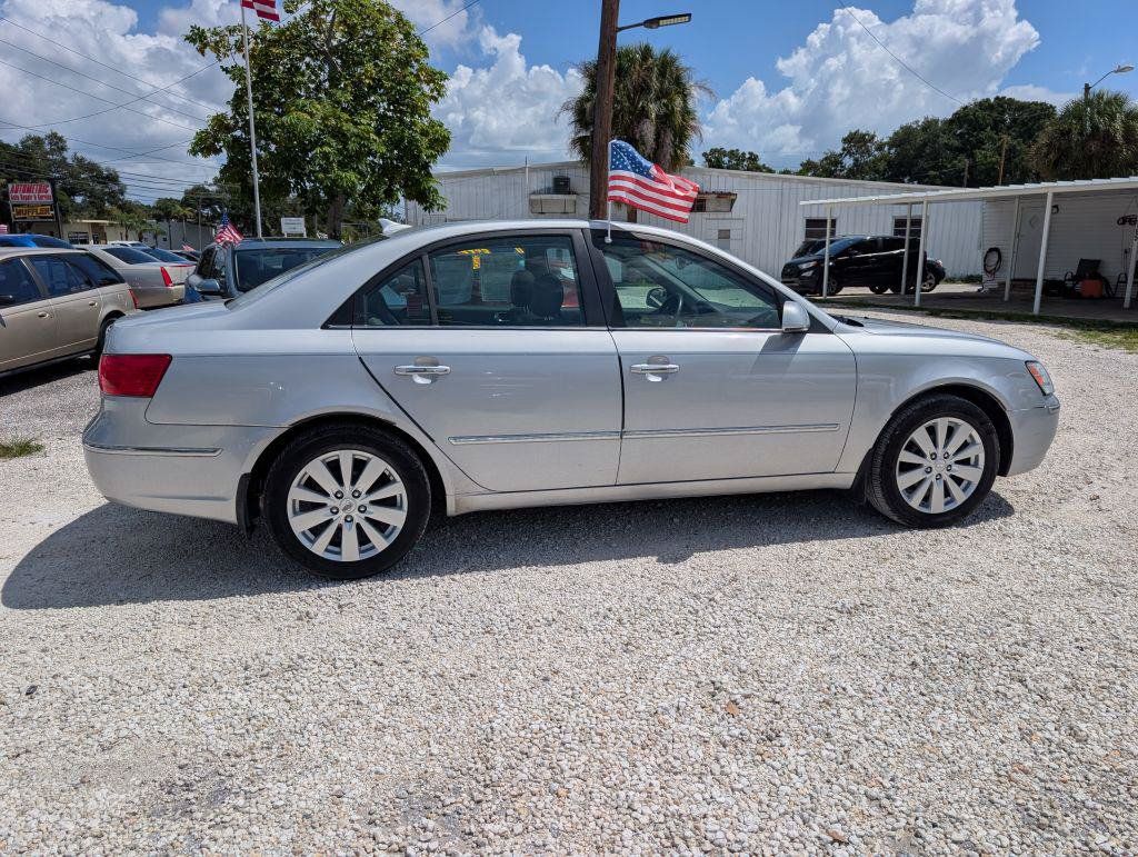 Used 2009 Hyundai Sonata Limited FWD image 8