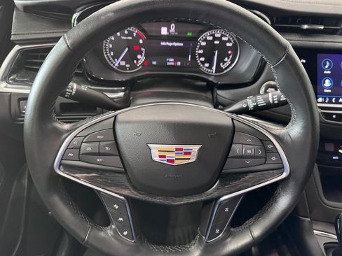 Certified 2023 Cadillac XT5 Premium Luxury AWD/4WD image 11