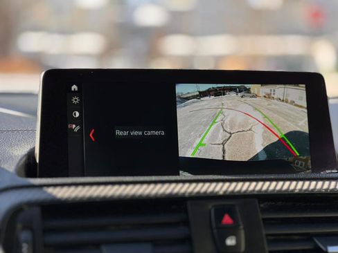 Used 2018 BMW M2 image 30