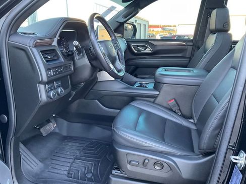 Used 2022 Chevrolet Tahoe Z71 image 2