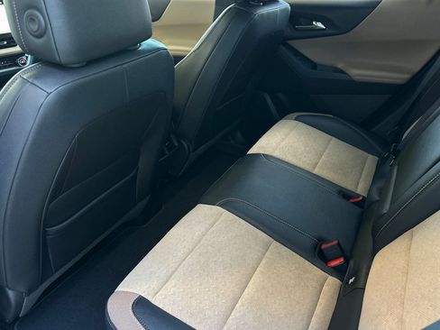 New 2026 Chevrolet Equinox ACTIV AWD/4WD image 12
