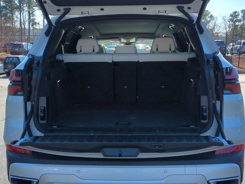 Certified 2024 BMW X5 xDrive40i w/ Premium Package image 32