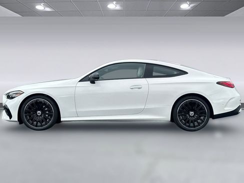 New 2026 Mercedes-Benz CLE 300 4MATIC Coupe image 2