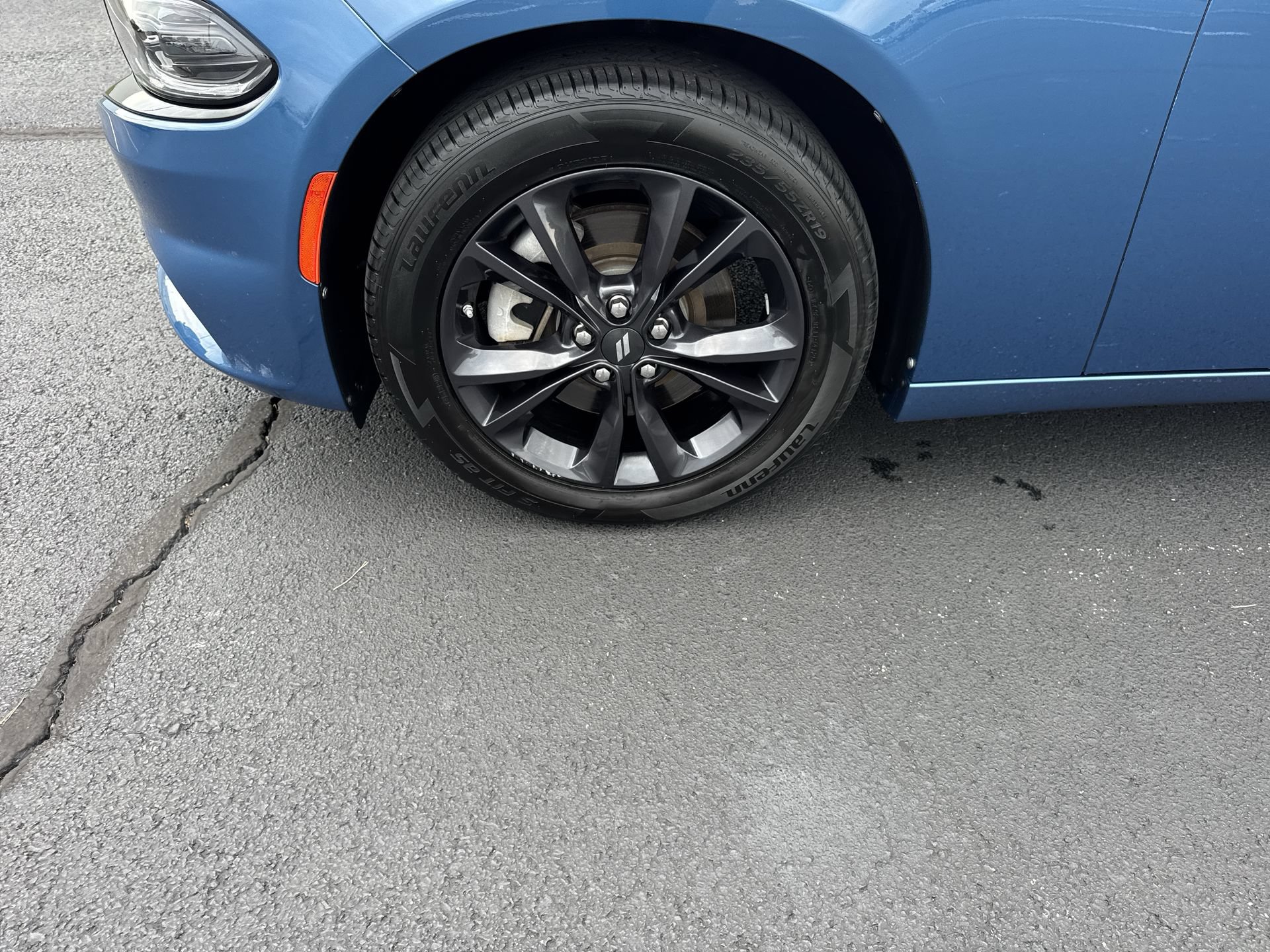 Used 2023 Dodge Charger SXT w/ Blacktop Package AWD/4WD image 10