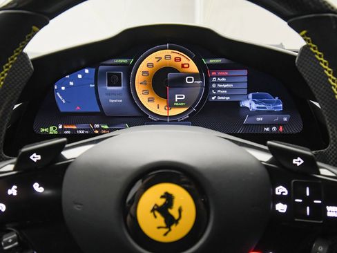 Used 2022 Ferrari SF90 Stradale image 13
