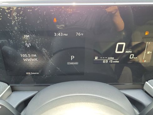 Certified 2025 Nissan Kicks SV image 29