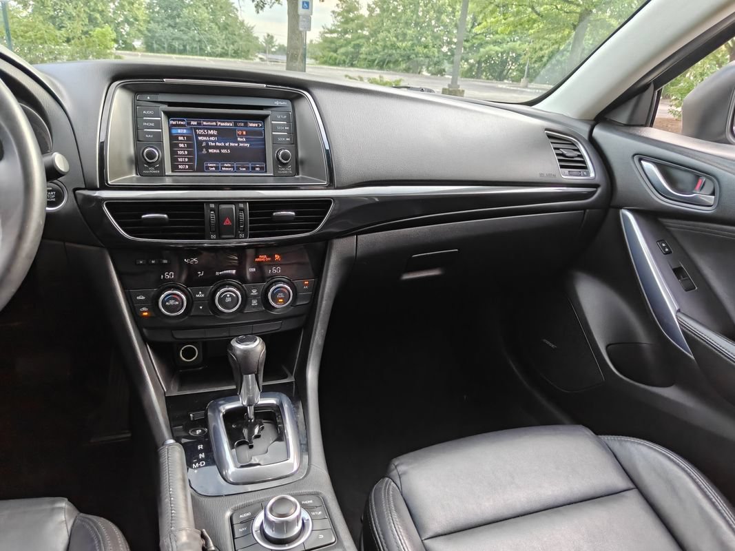 Used 2014 MAZDA MAZDA6 Touring w/ Touring Technology Package FWD image 18