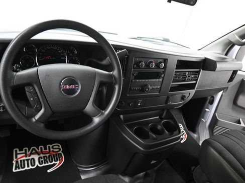 Used 2025 GMC Savana 2500 w/ Driver Convenience Package RWD image 4