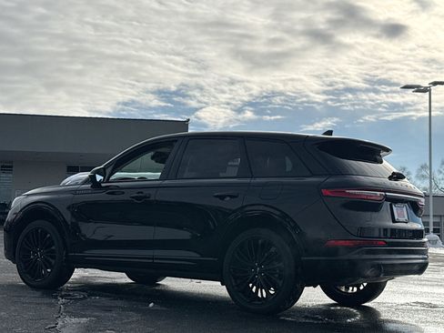 Used 2023 Lincoln Corsair AWD w/ Equipment Group 101A image 13