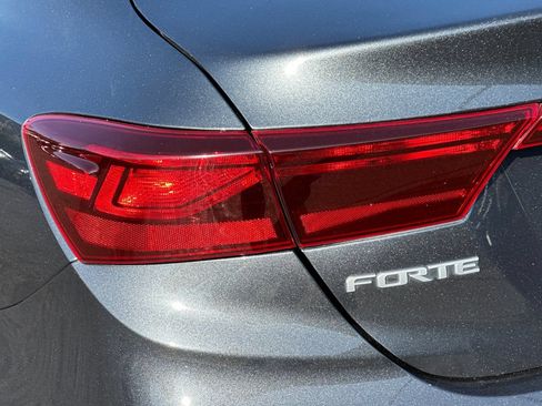 Used 2023 Kia Forte LXS FWD image 25