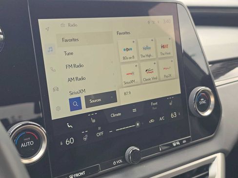Used 2024 Lexus RX 350 FWD w/ Technology Package image 26
