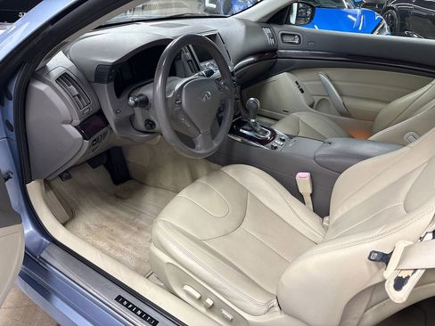 Used 2013 INFINITI G37 Sport w/ Premium Pkg image 33