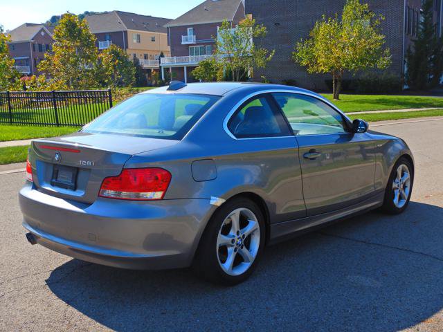 Used 2009 BMW 128i Coupe RWD image 5