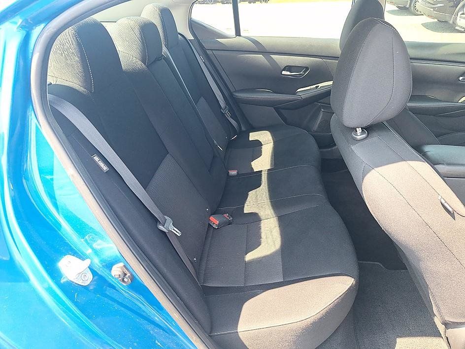 Used 2020 Nissan Sentra SV w/ Electronics Package FWD image 22