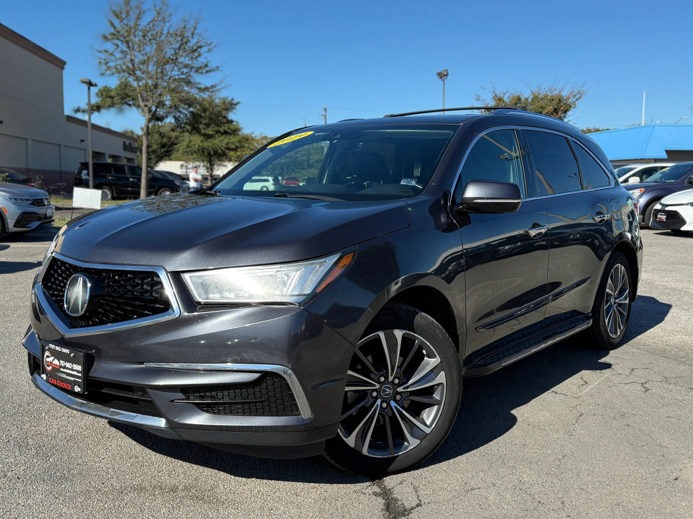 Used 2019 Acura MDX w/ Technology Package AWD/4WD image 2