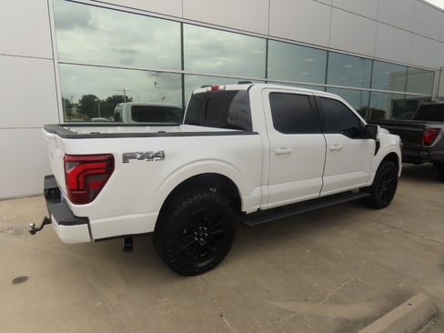 Used 2025 Ford F150 Platinum w/ FX4 Off-Road Package AWD/4WD image 11