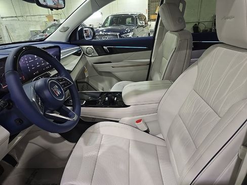 New 2026 Buick Enclave Avenir w/ Super Cruise Package FWD image 20