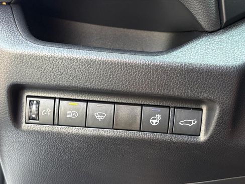 Used 2021 Toyota RAV4 XLE Premium FWD image 14