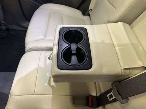 Used 2023 Cadillac XT6 Premium Luxury image 11