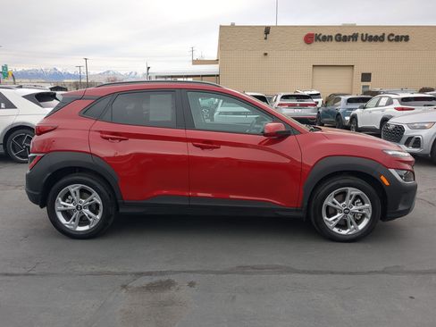 Used 2022 Hyundai Kona SEL w/ Cargo Package image 2