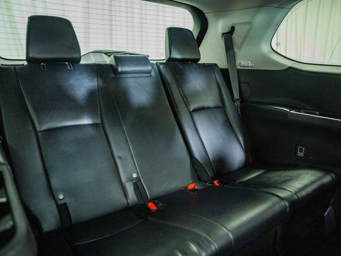 Used 2024 Toyota Grand Highlander XLE image 37