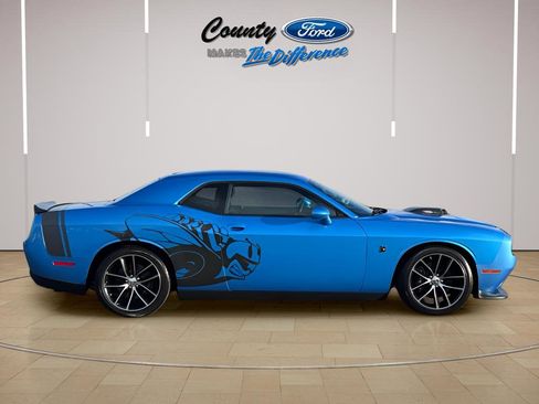 Used 2016 Dodge Challenger R/T Scat Pack image 23