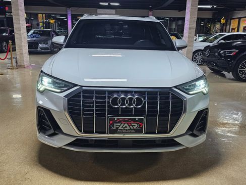 Used 2021 Audi Q3 2.0T Premium Plus w/ Premium Plus Package image 2