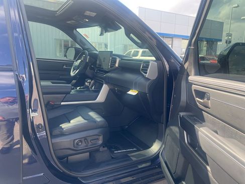New 2026 Toyota Sequoia Platinum AWD/4WD image 16