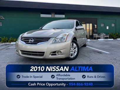 Used 2010 Nissan Altima 2.5 S w/ Convenience Pkg