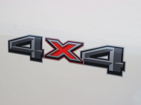 Used 2023 Ford F150 Lariat AWD/4WD image 12