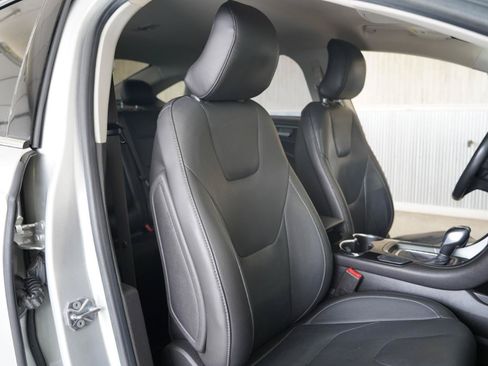 Used 2016 Ford Fusion Titanium FWD image 29
