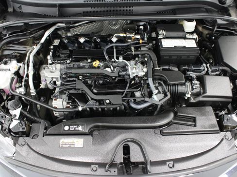 Used 2026 Toyota Corolla LE FWD image 34