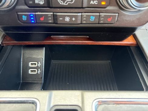 Used 2019 Ford F150 King Ranch w/ Equipment Group 601A Luxury image 55