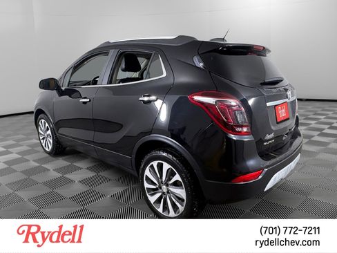 Used 2018 Buick Encore Preferred image 3
