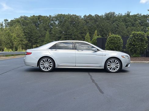 Used 2019 Lincoln Continental Select FWD image 5