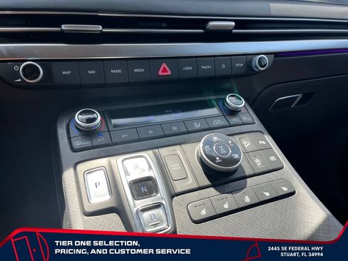 Used 2024 Hyundai Palisade Limited AWD/4WD image 31