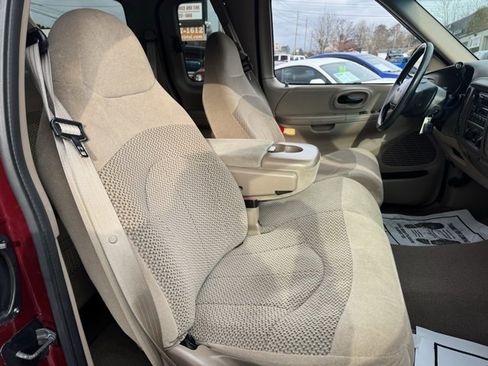 Used 1999 Ford F150 XLT image 14