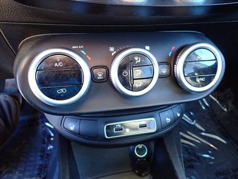 Used 2023 FIAT 500X Pop w/ Comfort Group image 19