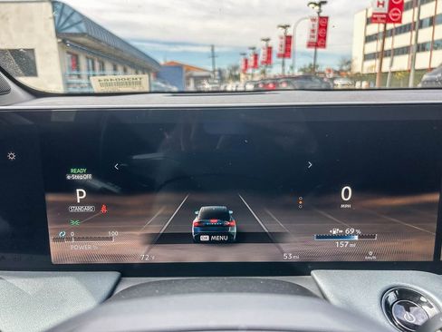 New 2026 Nissan Leaf Platinum+ FWD image 24