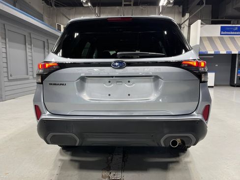 Used 2026 Subaru Forester Limited AWD/4WD image 7