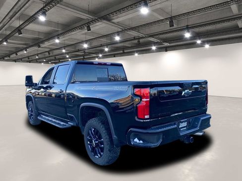 Used 2025 Chevrolet Silverado 2500 LT w/ Trail Boss Package image 5