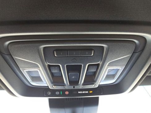 Used 2025 Chevrolet Silverado 1500 ZR2 w/ Technology Package AWD/4WD image 42