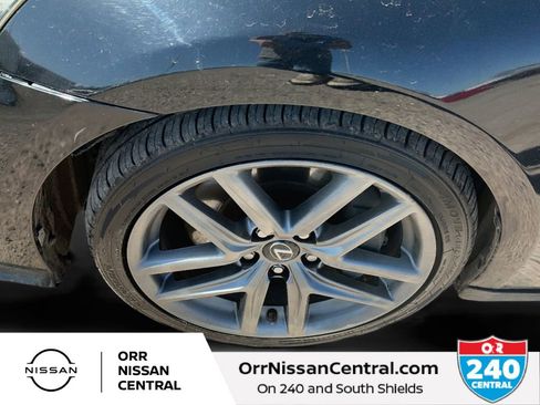 Used 2016 Lexus IS 200t w/ F Sport Package image 9