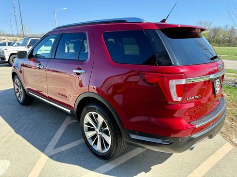 Used 2018 Ford Explorer Limited w/ Equipment Group 301A image 6